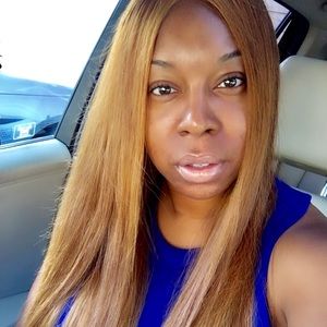 Meet your Posher, Mia